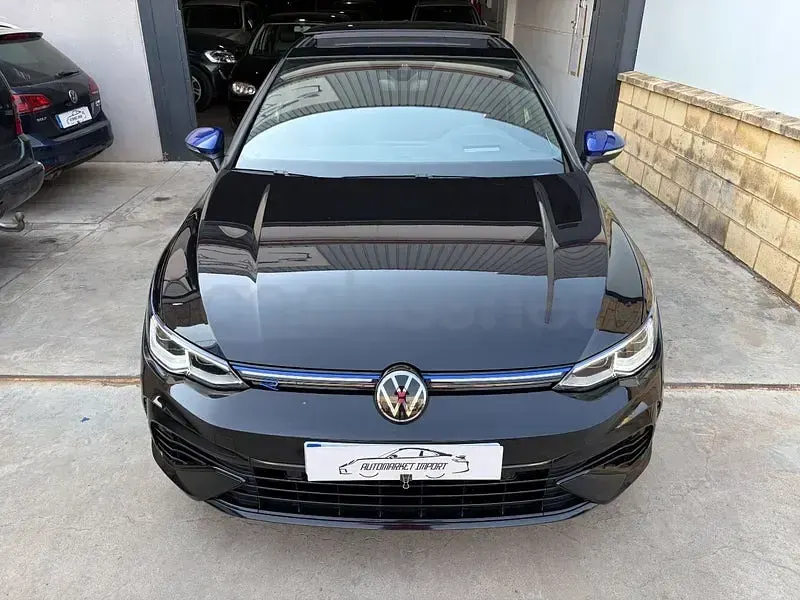 Usado VW Golf VIII R 333 CV (244 kW) 2024 Negro Berlina