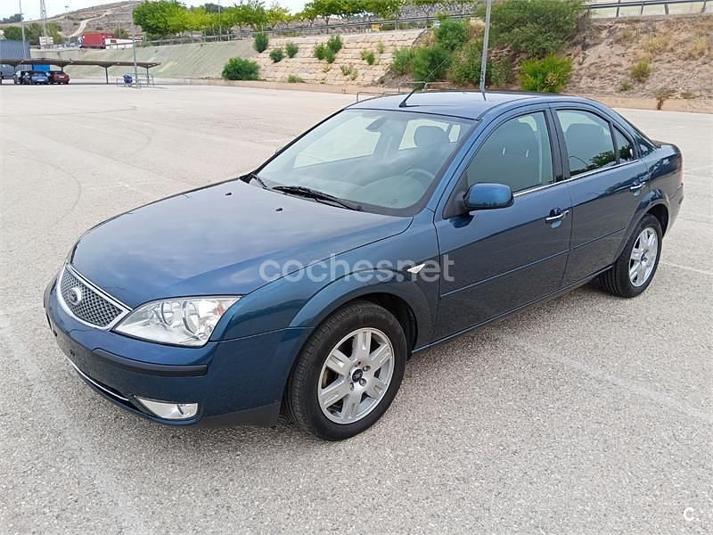Azul Usado 2006 Ford Mondeo Ghia Berlina | 5000 € (Precio justo) - Imagen 1/4