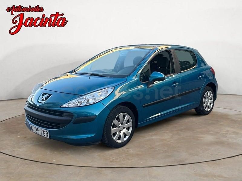 Usado Peugeot 207 70 CV (51 kW) 2007 Azul Berlina