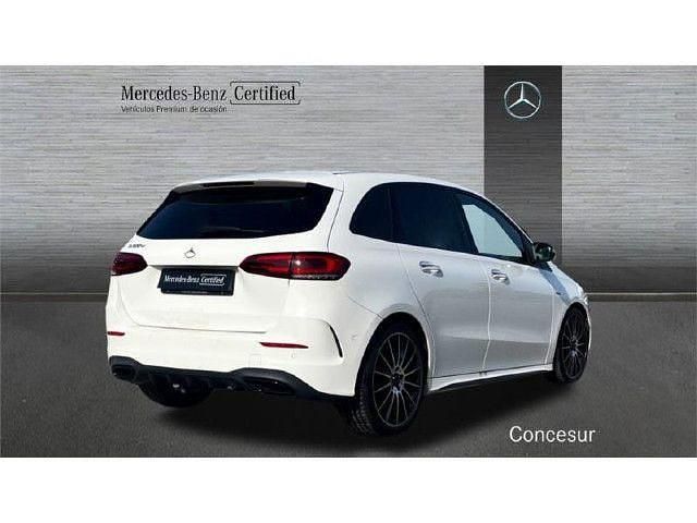 Usado Mercedes B200 AMG line 150 CV (110 kW) 2021 Blanco Utilitario