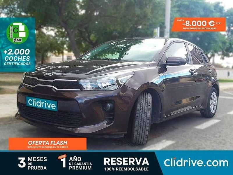 Marrón Usado 2018 Kia Rio Utilitario | 8990 € (Precio justo) - Imagen 1/3