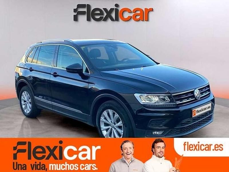 Usado VW Tiguan Sportline 190 CV (139 kW) 2018 Negro SUV