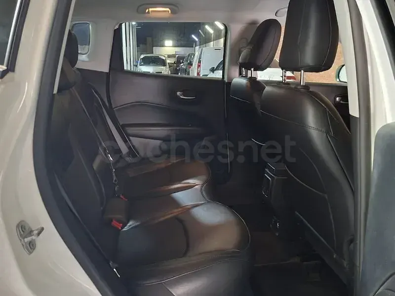 Usado Jeep Compass Limited 140 CV (102 kW) 2018 Blanco SUV