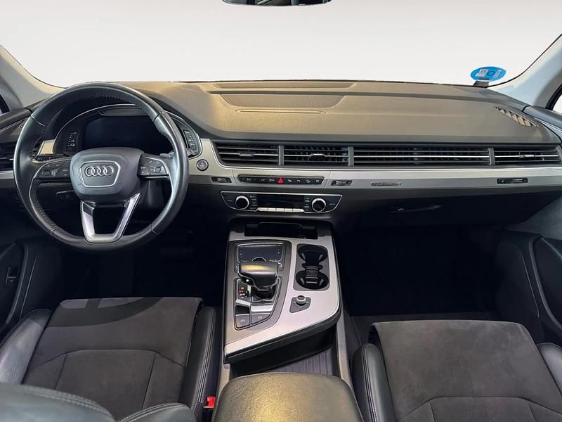 Usado Audi Q7 259 CV (190 kW) 2017 Violeta/lila SUV