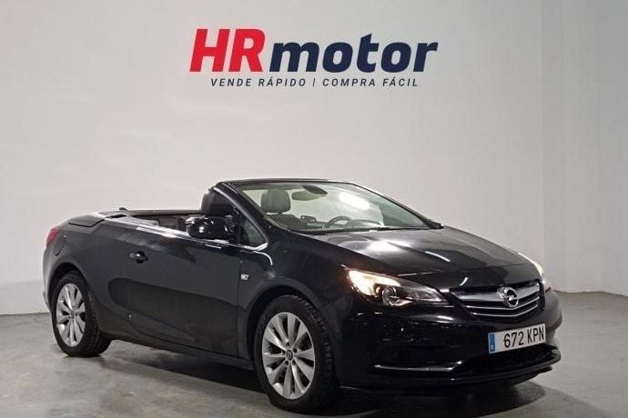 Usado 2018 Opel Cascada Excellence Descapotable | 13.750 € - Imagen 1/4