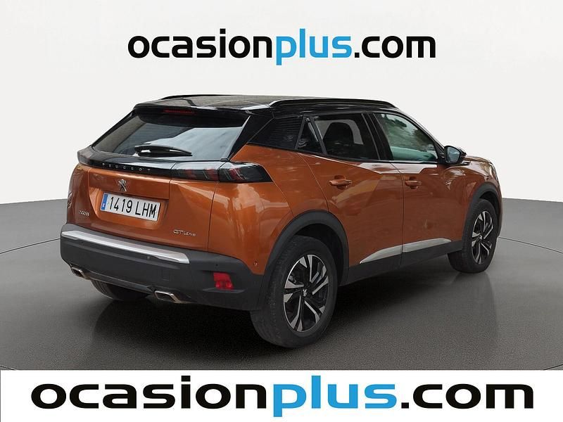 Usado Peugeot 2008 GT-line 130 CV (95 kW) 2020 Naranja SUV