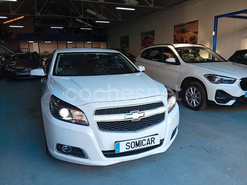 Blanco Usado 2014 Chevrolet Malibu LTZ Berlina | 8000 € - Imagen 1/4