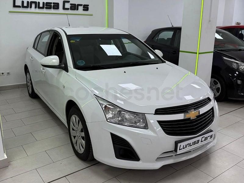 Usado Chevrolet Cruze LT 117 CV (86 kW) 2013 Blanco Berlina