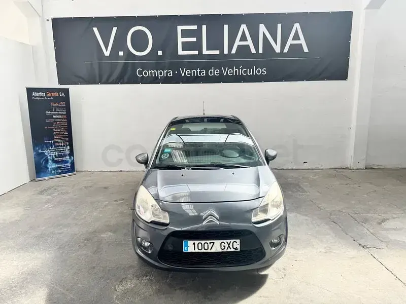 Usado Citroën C3 68 CV (50 kW) 2011 Gris / plata Berlina