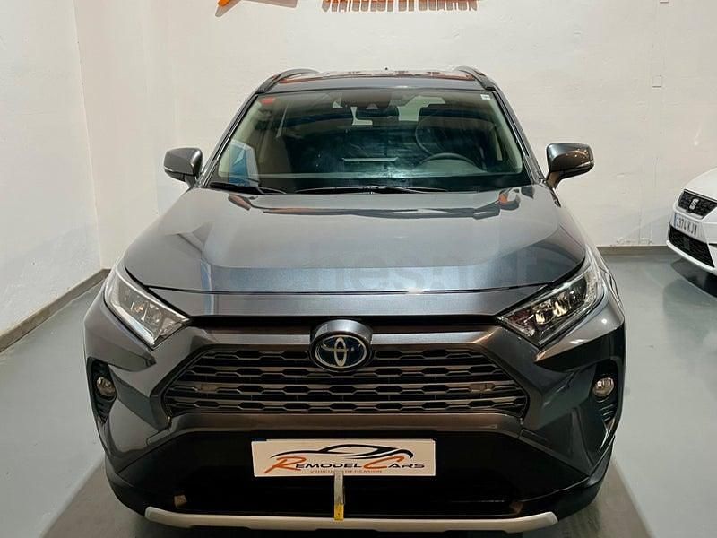 Usado Toyota RAV4 Hybrid Edition 218 CV (160 kW) 2020 Gris / plata SUV