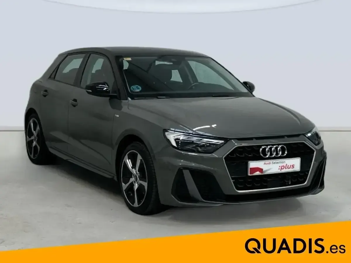 Usado Audi A1 110 CV (80 kW) 2021 Gris SUV