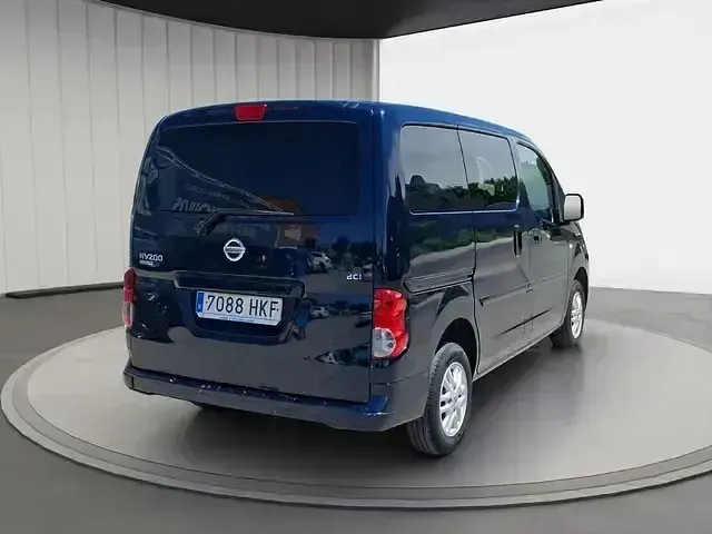 Usado Nissan NV200 Comfort 90 CV (66 kW) 2012 Azul Monovolumen