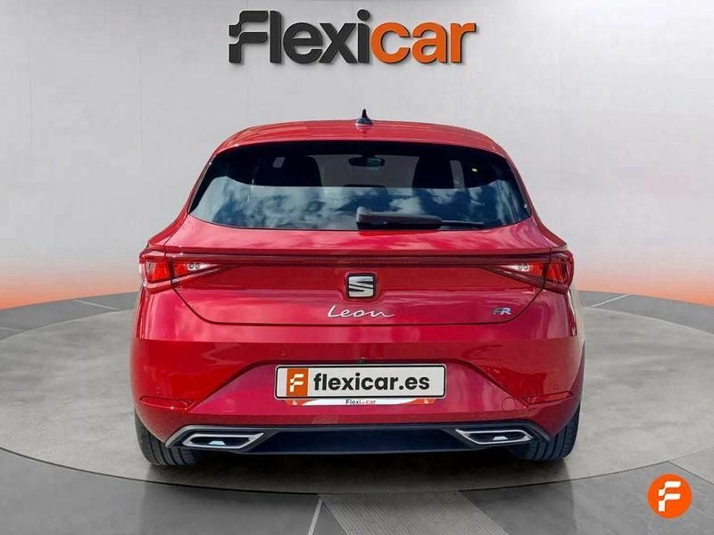 Usado Seat Leon FR 150 CV (110 kW) 2021 Rojo Berlina