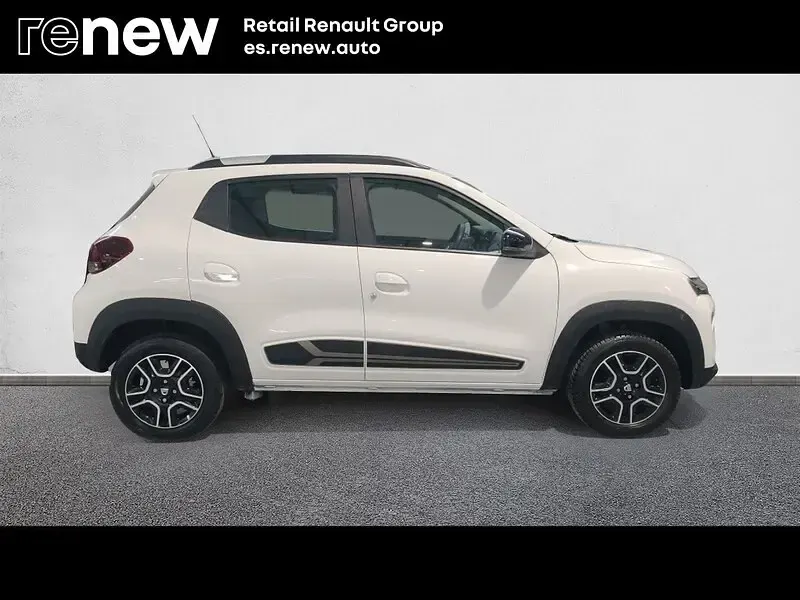 Usado Dacia Spring Comfort Plus 33 kW (45 CV) 2023 Blanco Utilitario