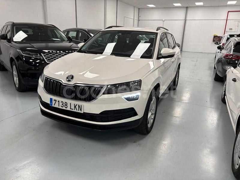 Blanco Usado 2020 Skoda Karoq Ambition SUV | 18.900 € (Buen precio) - Imagen 1/4