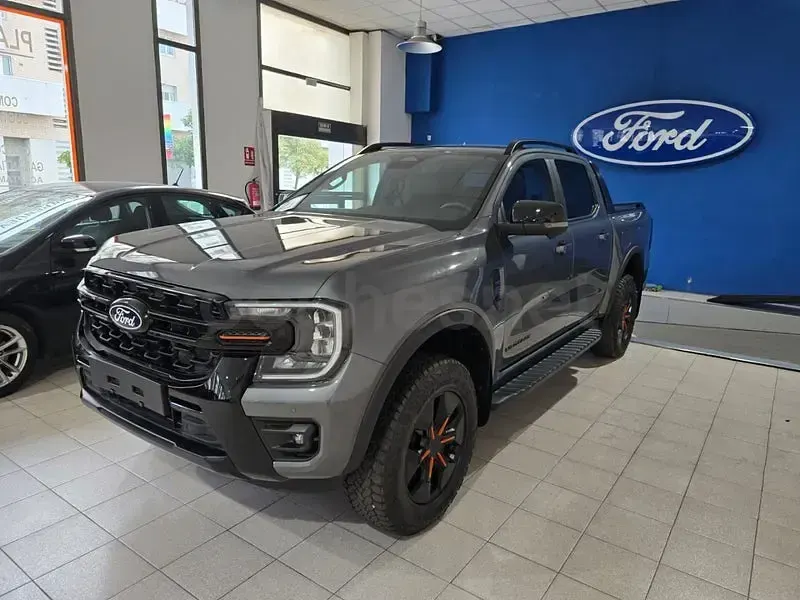 Nuevo Ford Ranger Wildtrack 282 CV (207 kW) 2026 Gris / plata Pickup/Camioneta