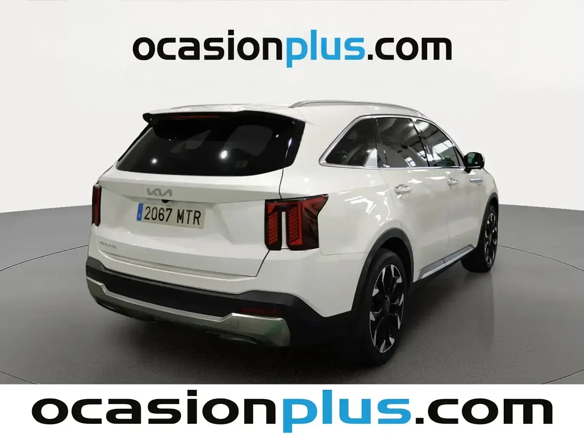 Usado Kia Sorento Premium 194 CV (142 kW) 2024 Blanco SUV