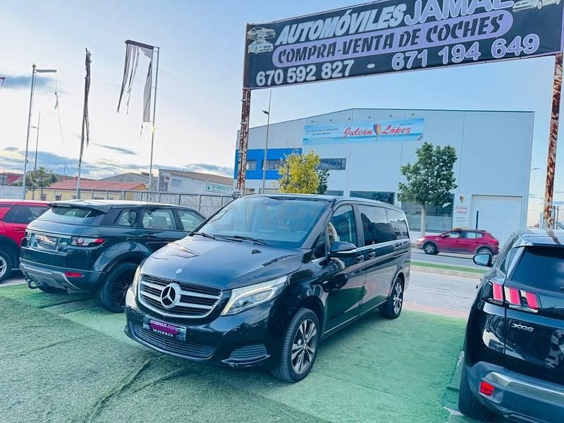 Usado Mercedes V220 Avantgarde 163 CV (119 kW) 2015 Negro Monovolumen
