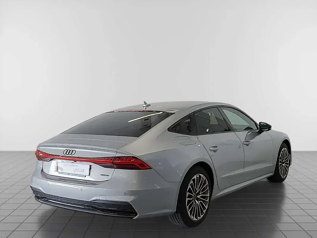 Usado Audi A7 Sportback Competition 367 CV (269 kW) 2024 Plateado Utilitario