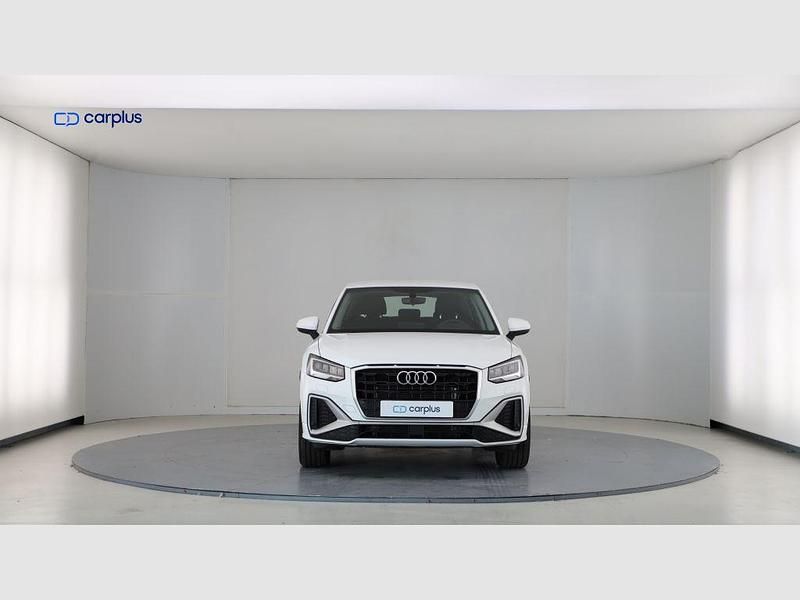 Usado Audi Q2 S-Line 150 CV (110 kW) 2022 Blanco ibis SUV