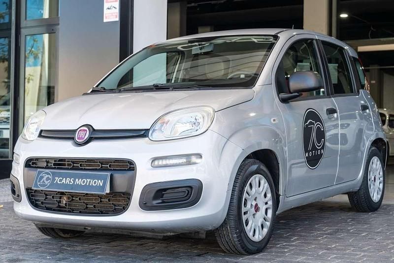 Usado Fiat Panda Easy 69 HP (50 kW) 2018 Cinzento Citadino