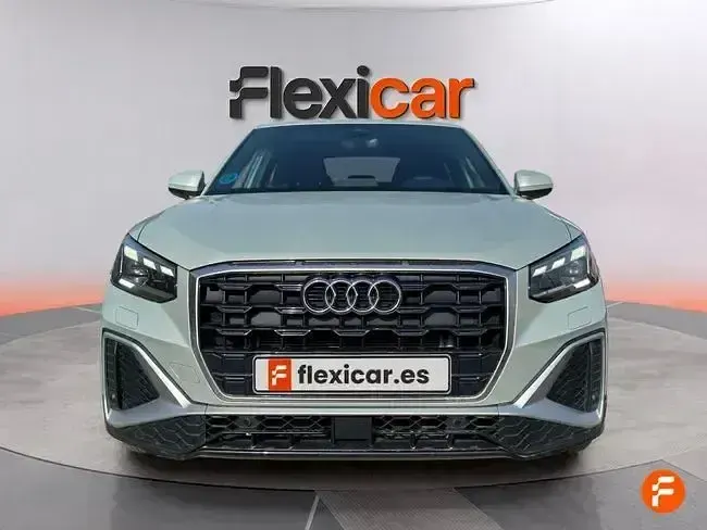 Usado Audi Q2 S-Line 116 CV (85 kW) 2024 Gris SUV