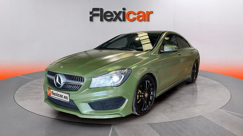Usado Mercedes CLA200 136 CV (100 kW) 2015 Verde Berlina