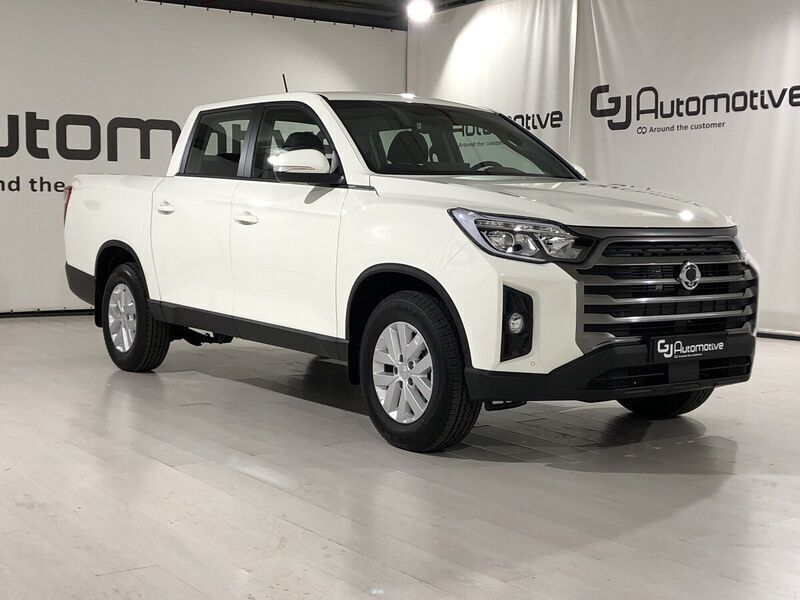 Usado Ssangyong (KGM) Musso 202 CV (148 kW) 2023 Blanco Berlina