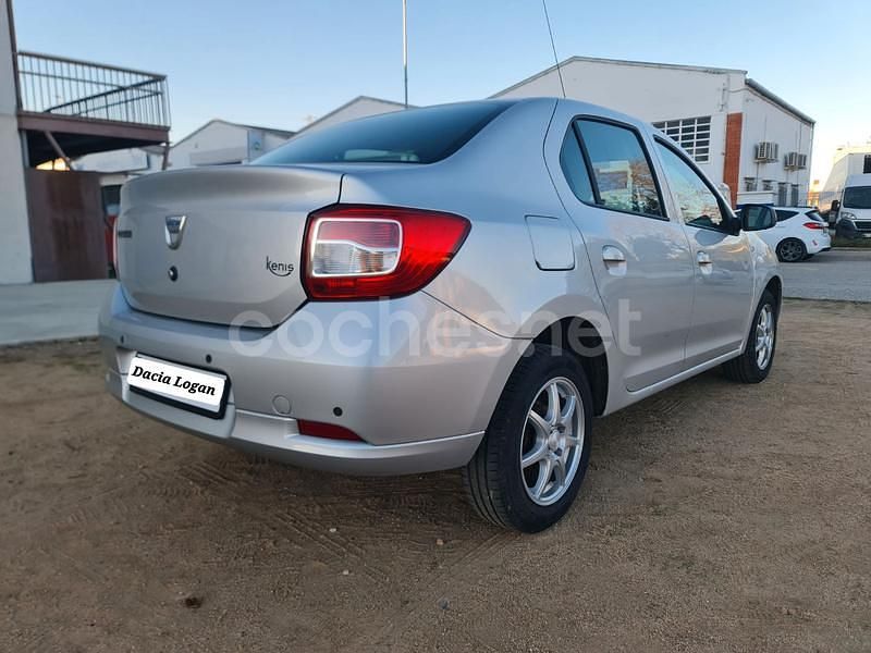 Usado Dacia Logan Ambiance 75 CV (55 kW) 2013 Gris / plata Berlina