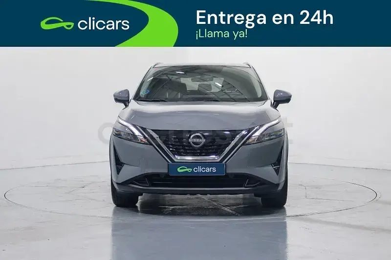 Usado Nissan Qashqai N-Connecta 190 CV (139 kW) 2023 Gris / plata SUV