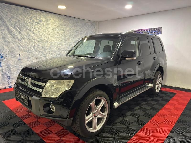 Negro Usado 2007 Mitsubishi Montero Intense SUV | 15.499 € - Imagen 1/4