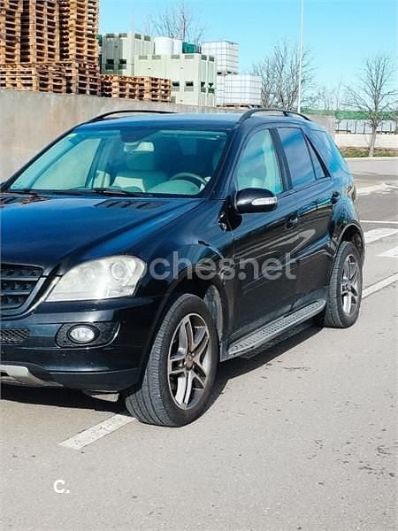 Usado Mercedes ML280 190 CV (139 kW) 2006 Negro SUV