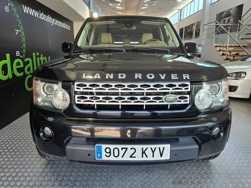 Usado Land Rover Discovery 4 HSE 245 CV (180 kW) 2009 Negro SUV
