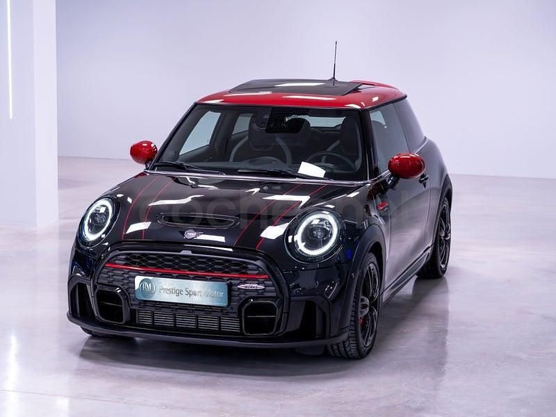 Usado Mini John Cooper Works 231 CV (169 kW) 2022 Negro Utilitario