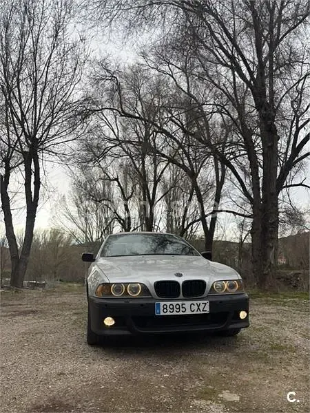 Usado BMW 530 184 CV (135 kW) 2001 Gris / plata Berlina