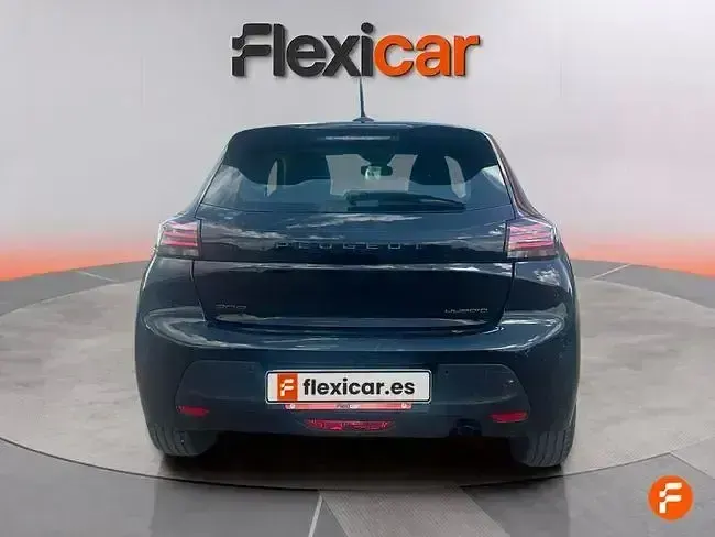 Usado Peugeot 208 Style 110 CV (80 kW) 2025 Negro Utilitario