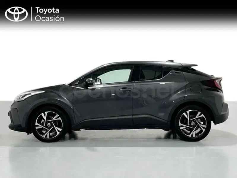Usado Toyota C-HR Advance 122 CV (89 kW) 2021 Gris / plata SUV