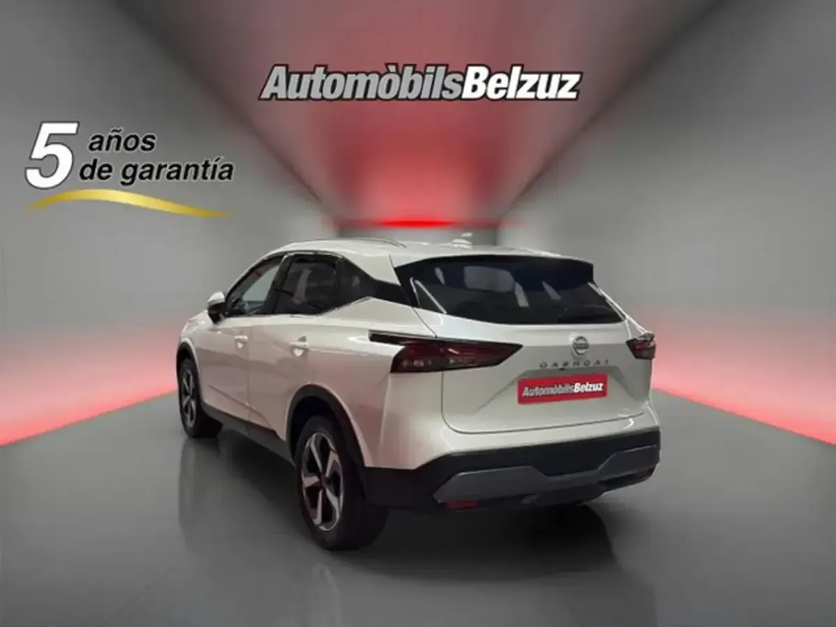 Usado Nissan Qashqai Acenta 140 CV (102 kW) 2023 Blanco SUV