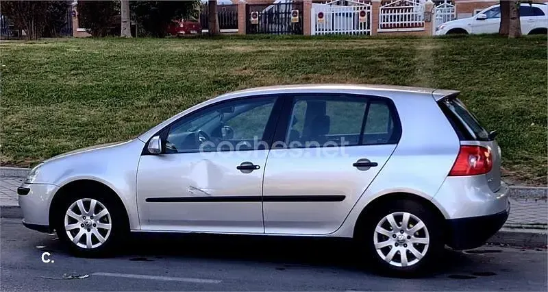 Usado VW Golf IV Sportline 102 CV (75 kW) 2004 Blanco Berlina