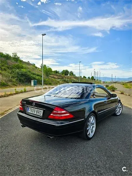 Usado Mercedes CL500 306 CV (225 kW) 2001 Negro Coupe