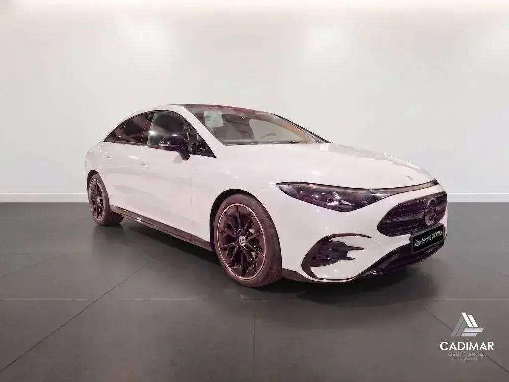 Nuevo Mercedes CLA180 136 CV (100 kW) 2026 Blanco Berlina