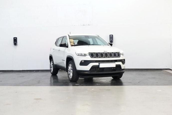 Usado Jeep Compass Longitude 130 CV (95 kW) 2023 SUV