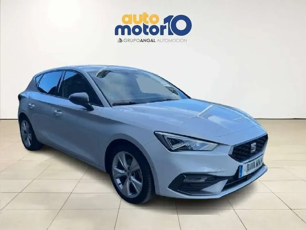Usado Seat Leon FR 150 CV (110 kW) 2024 Berlina