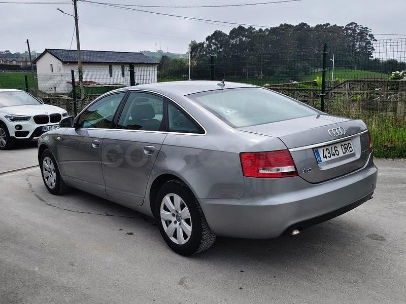 Usado Audi A6 225 CV (165 kW) 2005 Gris / plata Berlina