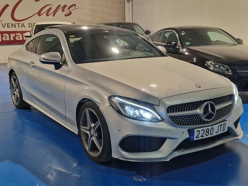 Usado Mercedes C250 AMG line 204 CV (150 kW) 2016 Gris / plata Coupe