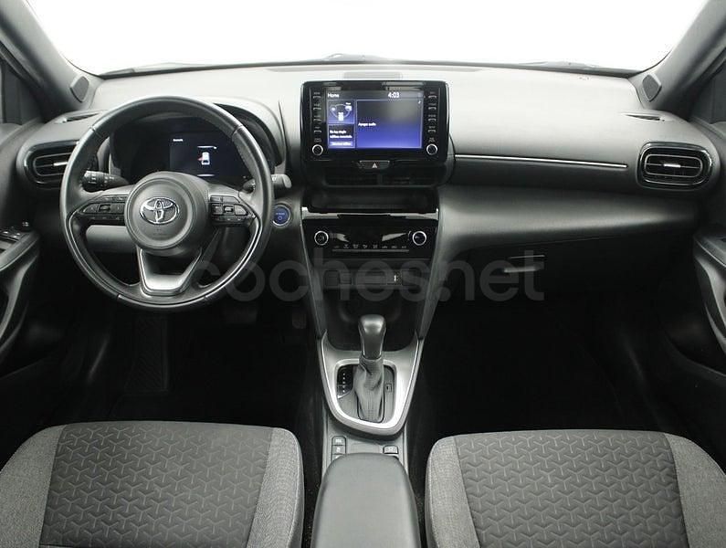 Usado Toyota Yaris Cross Active 116 CV (85 kW) 2023 Blanco SUV