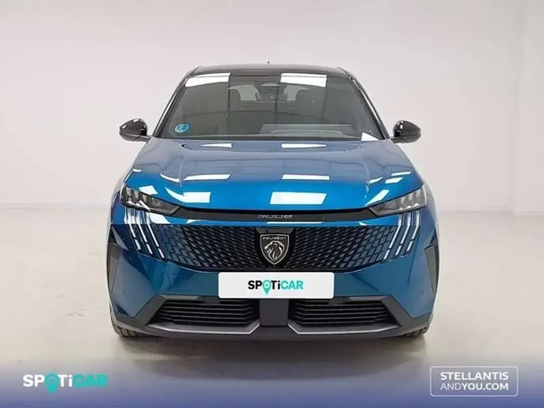 Usado Peugeot 3008 GT 145 CV (106 kW) 2025 Azul SUV