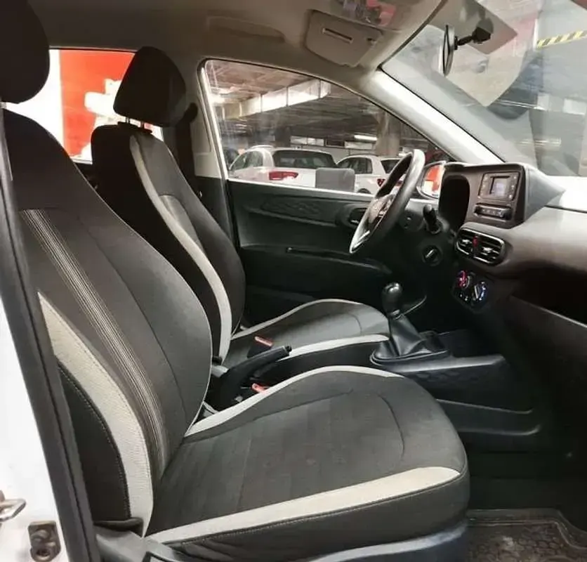 Usado Hyundai i10 GO! 84 CV (61 kW) 2022 Blanco Utilitario