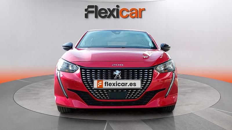 Usado Peugeot 208 Active 102 CV (75 kW) 2022 Rojo Utilitario