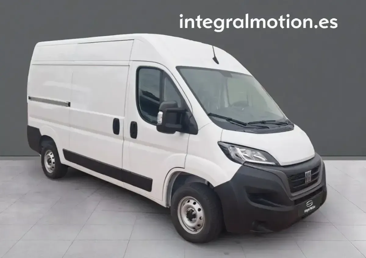 Usado Fiat Ducato Easy 140 CV (102 kW) 2023 Blanco Van